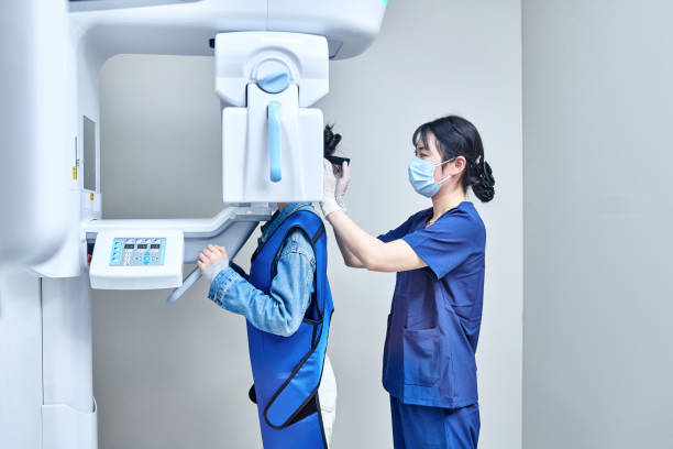 Professional Emergency Dental Service in KS